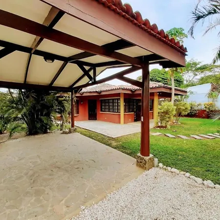 Casa Lauro